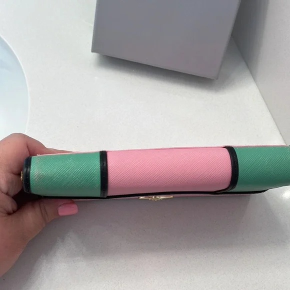 Vivienne Westwood zip wallet in box. - Picture 7 of 12